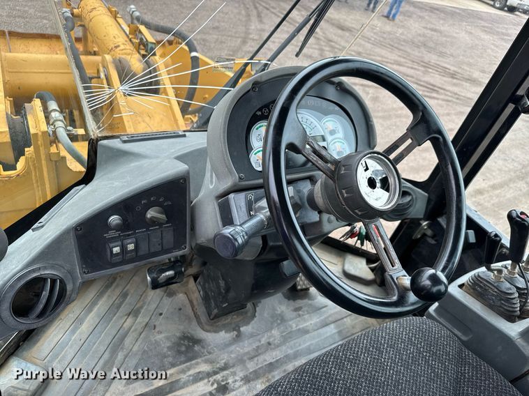 image for item DY0071 2003 Caterpillar 928G wheel loader