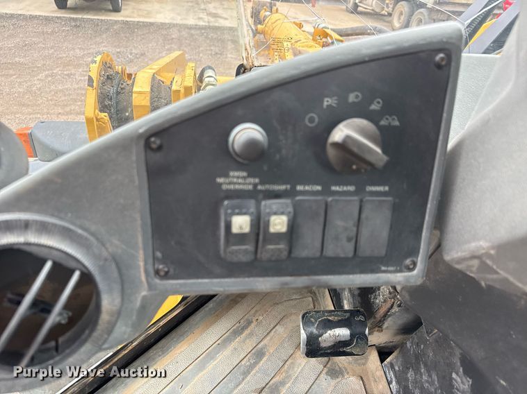 image for item DY0071 2003 Caterpillar 928G wheel loader