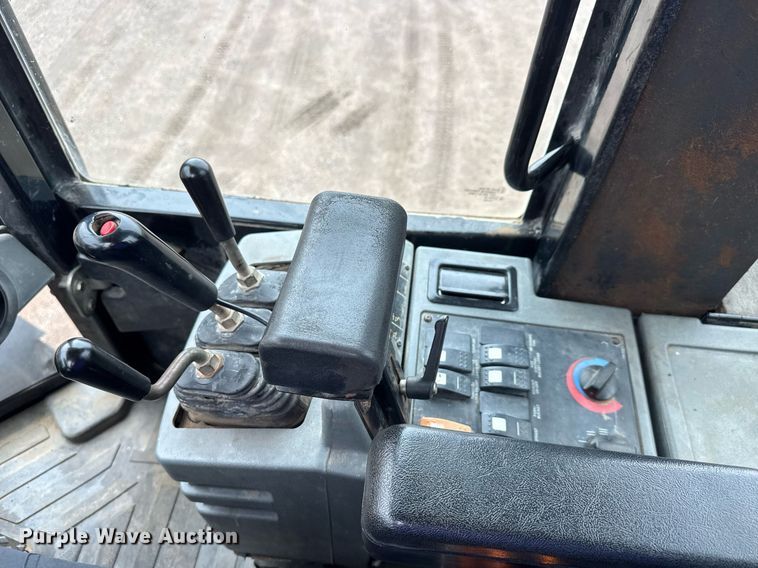 image for item DY0071 2003 Caterpillar 928G wheel loader