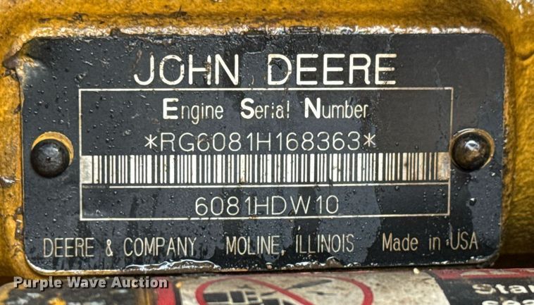 image for item DY0073 2004 John Deere 772CH Series II motor grader