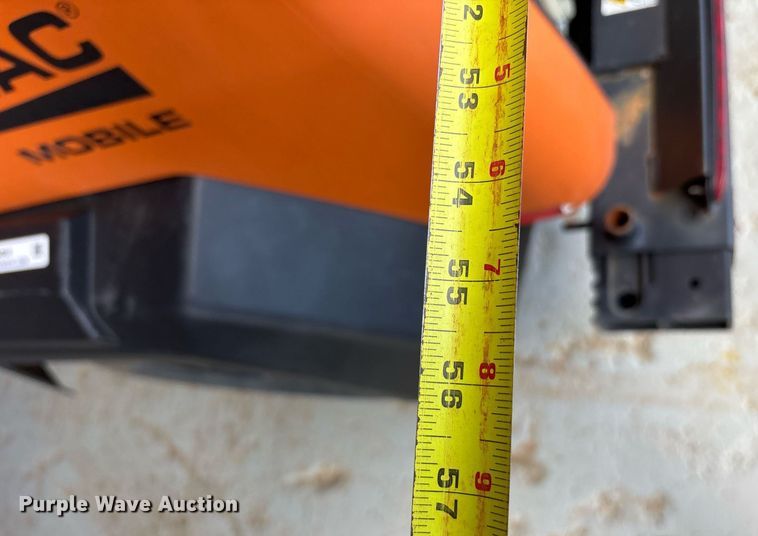 image for item DY0464 2021 Generac MLT6S light plant