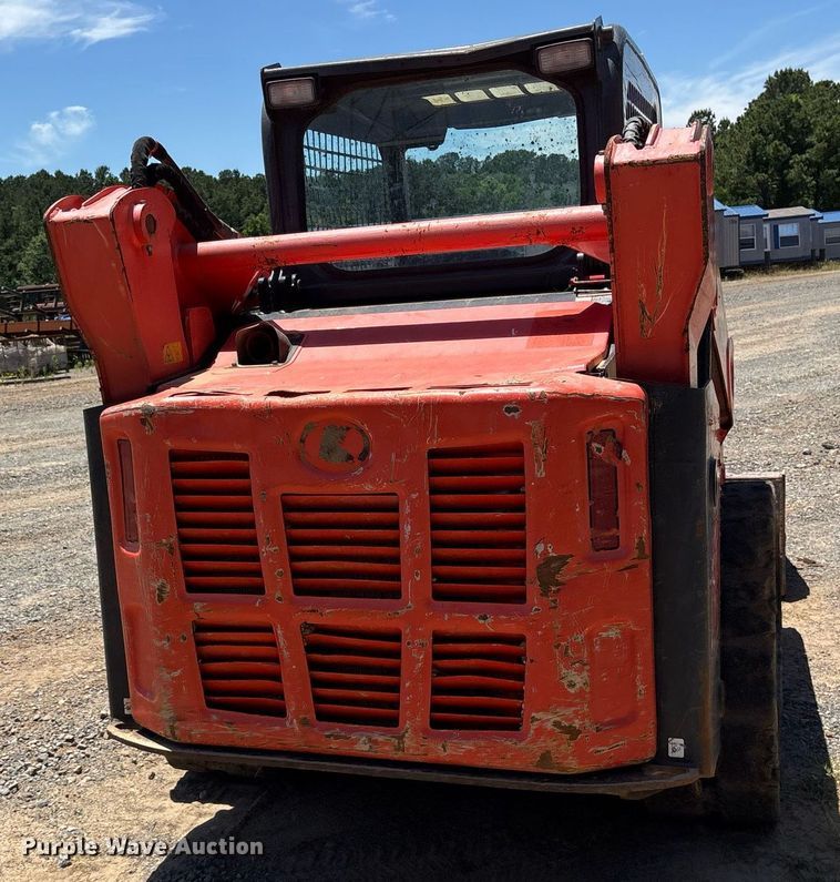 image for item DY0469 2019 Kubota SVL75-2 tracked skid steer loader