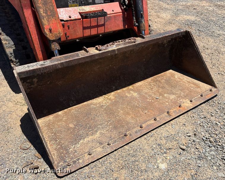 image for item DY0469 2019 Kubota SVL75-2 tracked skid steer loader