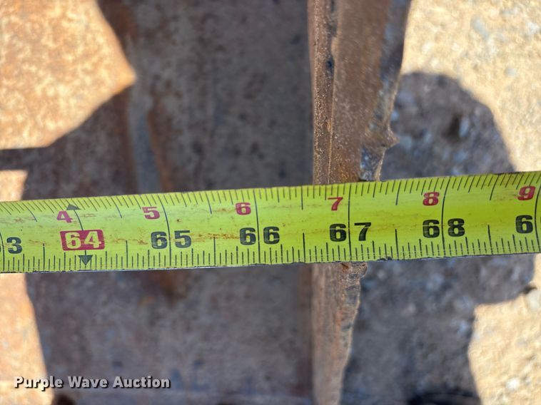 image for item DY0469 2019 Kubota SVL75-2 tracked skid steer loader