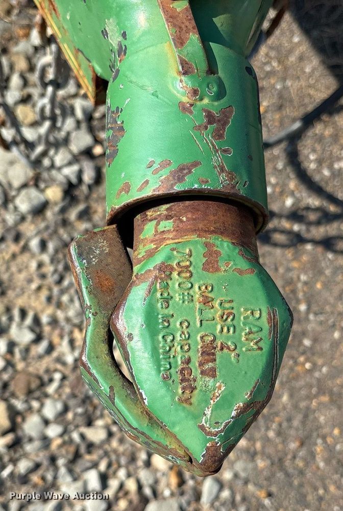 image for item DY0518 2013 East Texas Trailers fuel trailer