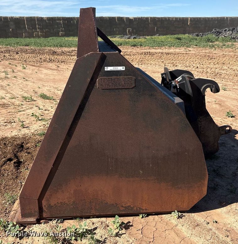 image for item DY2512 Tidenbergs roll out bucket