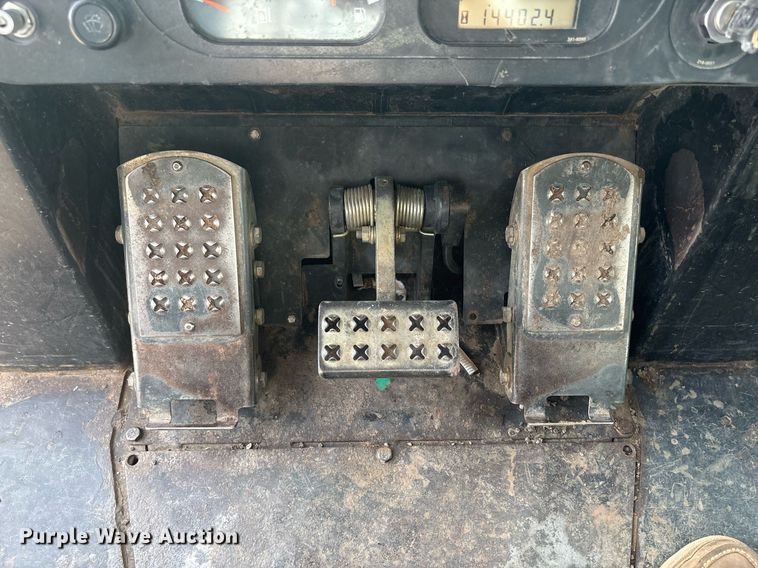 image for item DY2518 2008 Caterpillar 973C track loader