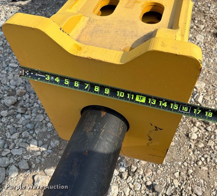 image for item DY2519 2024 Jisan JSB2200B breaker