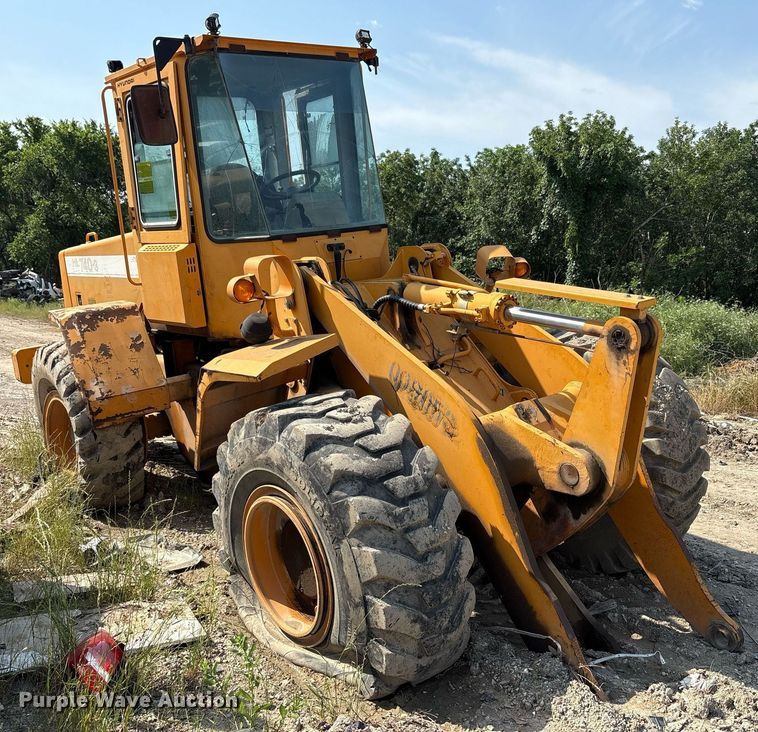 image for item DY2521 2001 Hyundai HL740-3 wheel loader