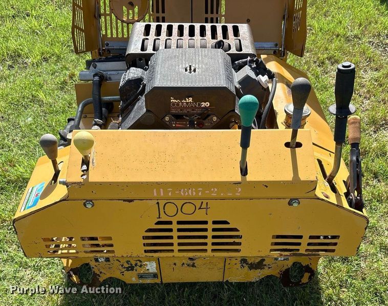 image for item DY2525 2000 Vermeer V2050 trencher