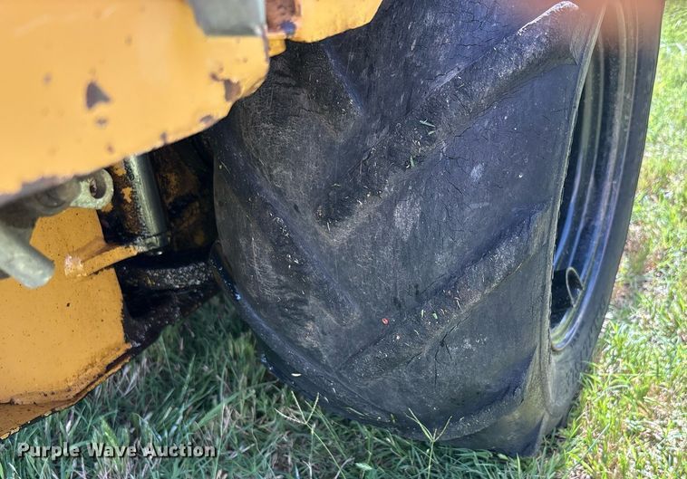 image for item DY2525 2000 Vermeer V2050 trencher