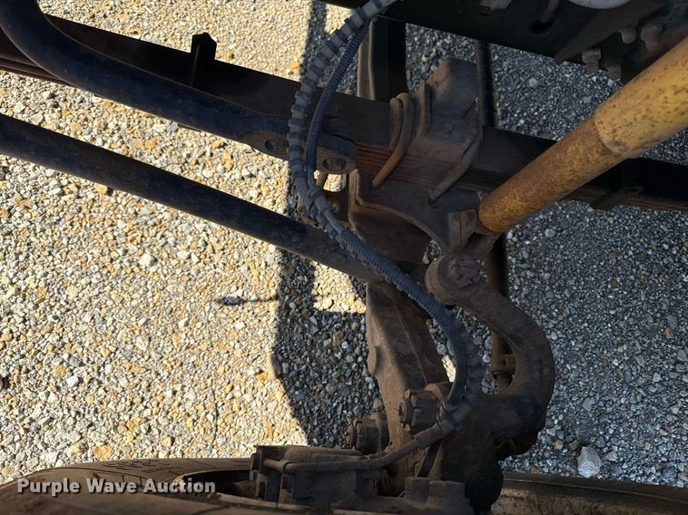 image for item DZ4164 2000 Ford F650 Super Duty utility / service truck