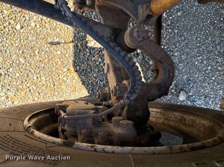 image for item DZ4164 2000 Ford F650 Super Duty utility / service truck