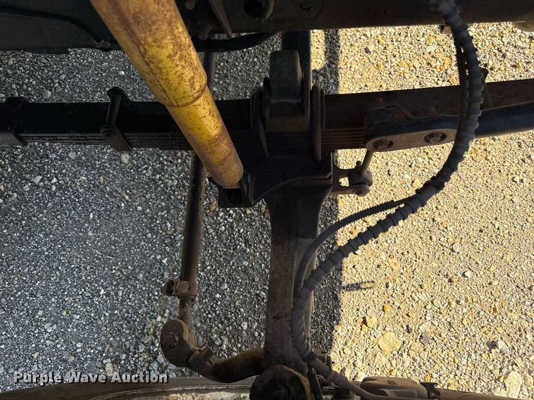 image for item DZ4164 2000 Ford F650 Super Duty utility / service truck