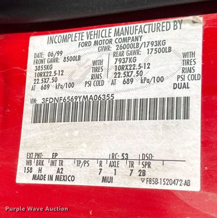 image for item DZ4164 2000 Ford F650 Super Duty utility / service truck