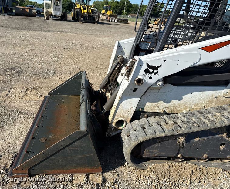 image for item DZ4165 2014 Bobcat T650 tracked skid steer loader
