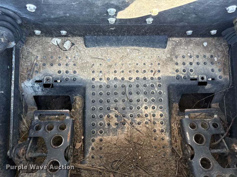 image for item DZ4165 2014 Bobcat T650 tracked skid steer loader