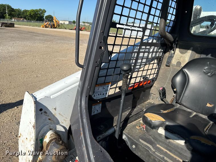 image for item DZ4165 2014 Bobcat T650 tracked skid steer loader