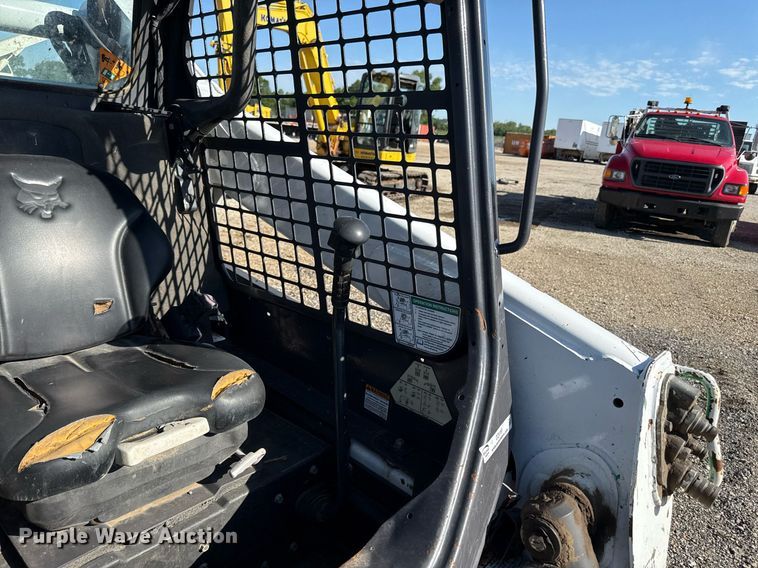 image for item DZ4165 2014 Bobcat T650 tracked skid steer loader