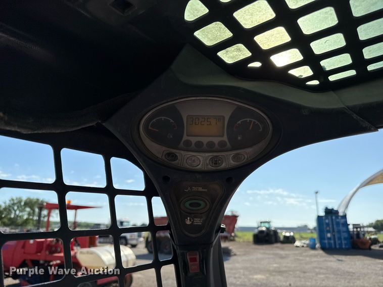 image for item DZ4165 2014 Bobcat T650 tracked skid steer loader