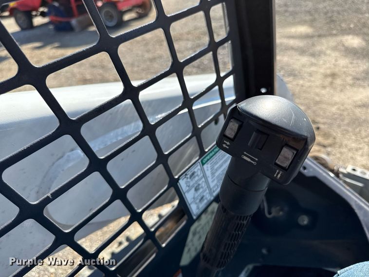 image for item DZ4165 2014 Bobcat T650 tracked skid steer loader