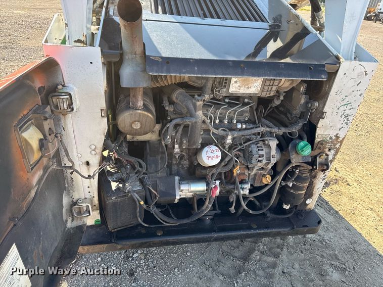 image for item DZ4165 2014 Bobcat T650 tracked skid steer loader