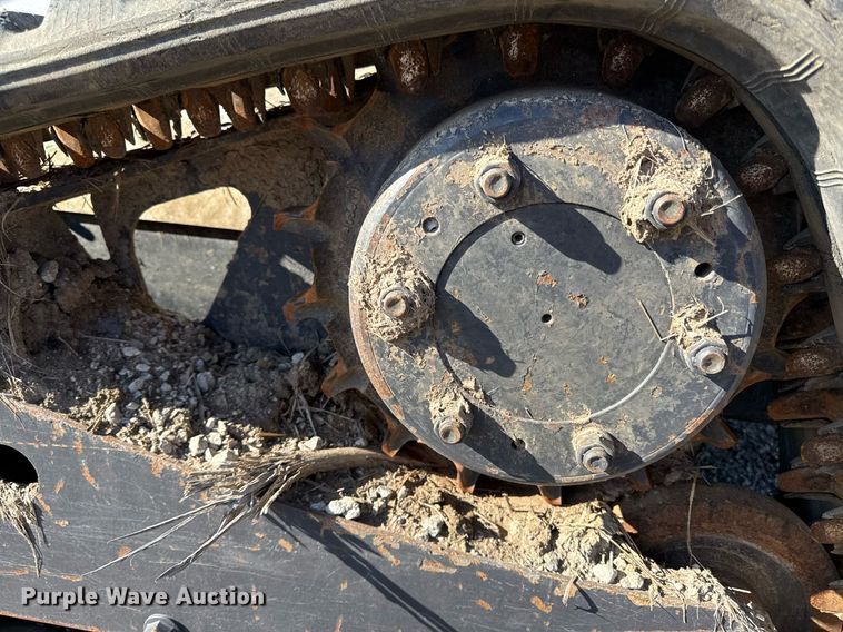 image for item DZ4165 2014 Bobcat T650 tracked skid steer loader