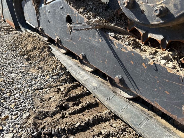 image for item DZ4165 2014 Bobcat T650 tracked skid steer loader