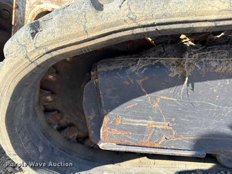 image for item DZ4165 2014 Bobcat T650 tracked skid steer loader