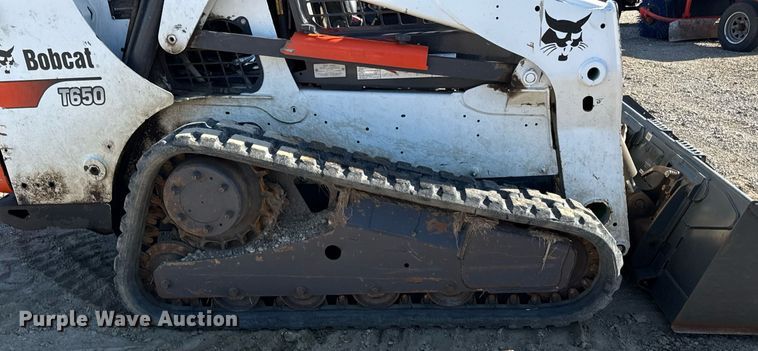 image for item DZ4165 2014 Bobcat T650 tracked skid steer loader