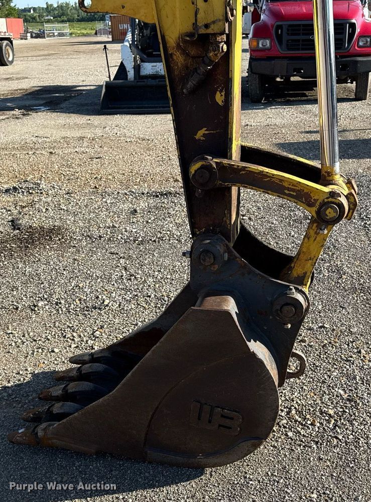 image for item DZ4166 2007 Komatsu PC78MR-6 mini excavator