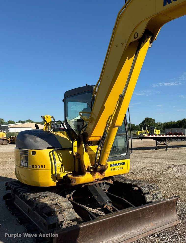 image for item DZ4166 2007 Komatsu PC78MR-6 mini excavator