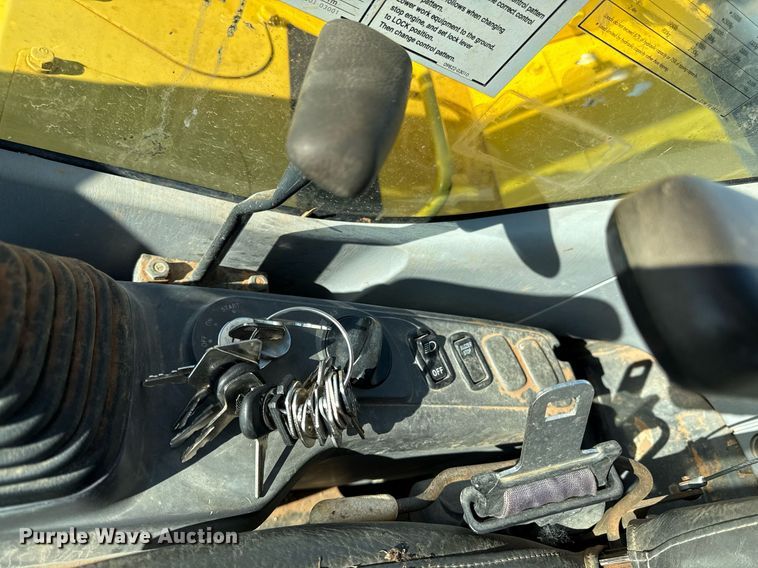 image for item DZ4166 2007 Komatsu PC78MR-6 mini excavator