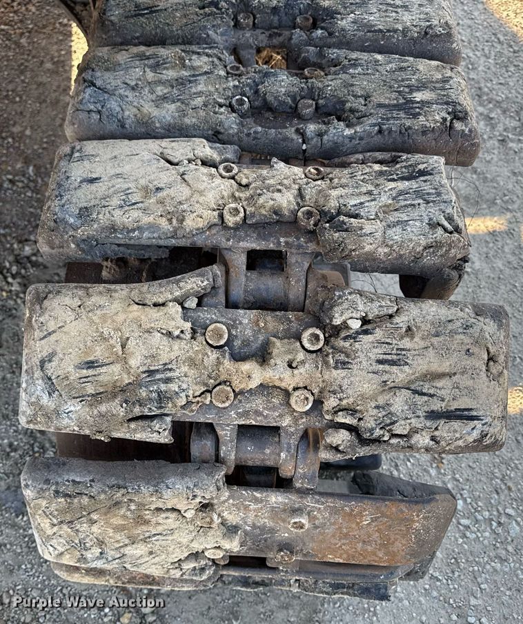 image for item DZ4166 2007 Komatsu PC78MR-6 mini excavator