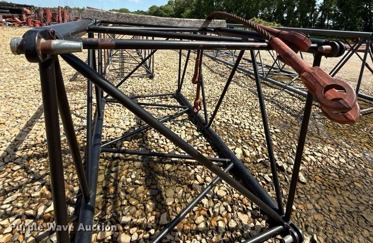 image for item DZ4167 (2) Terex boom sections