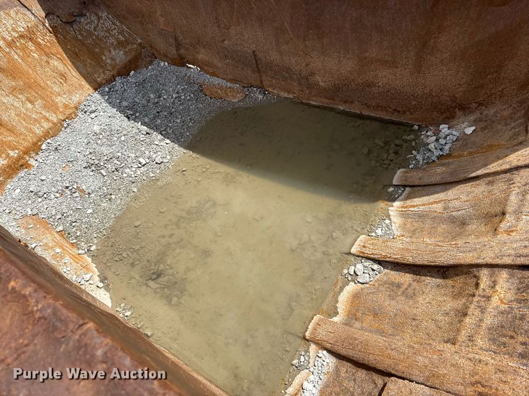 image for item DZ4172 Rock box