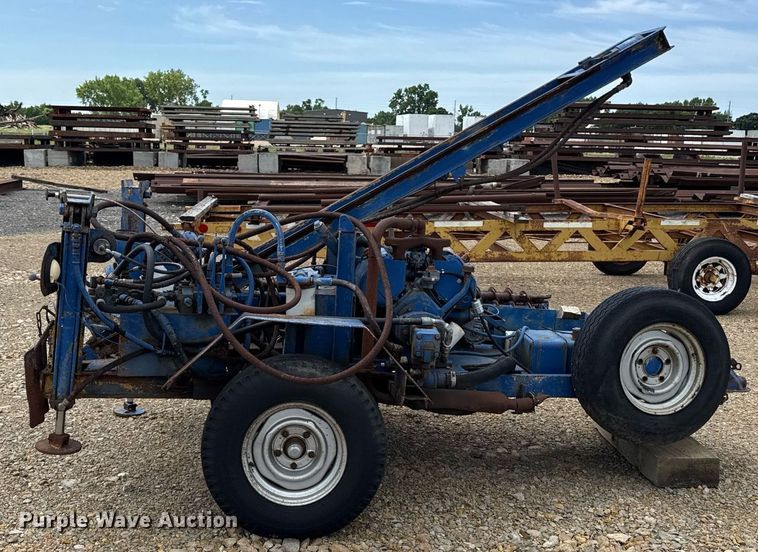 image for item DZ4175 Vertical drill trailer