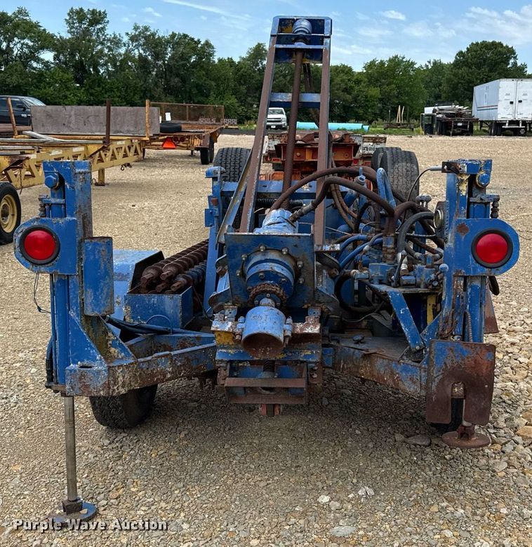 image for item DZ4175 Vertical drill trailer