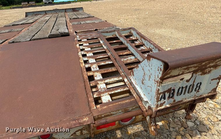 image for item DZ4178 1997 Interstate equipment trailer