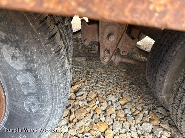 image for item DZ4178 1997 Interstate equipment trailer