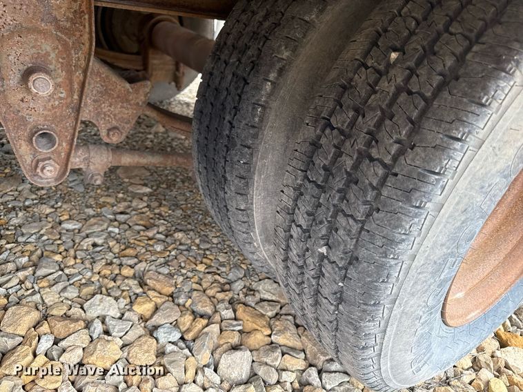 image for item DZ4178 1997 Interstate equipment trailer