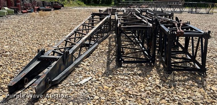 image for item DZ4181  (6) Link Belt 108 crane boom sections