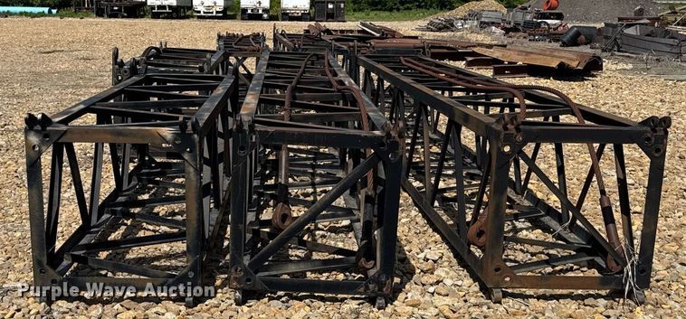 image for item DZ4181  (6) Link Belt 108 crane boom sections