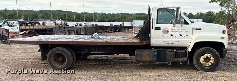 image for item DZ4185 1995 GMC Topkick C6500 flatbed truck