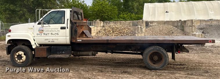 image for item DZ4185 1995 GMC Topkick C6500 flatbed truck