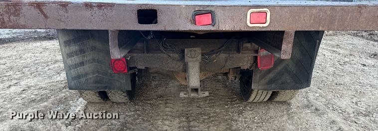 image for item DZ4185 1995 GMC Topkick C6500 flatbed truck