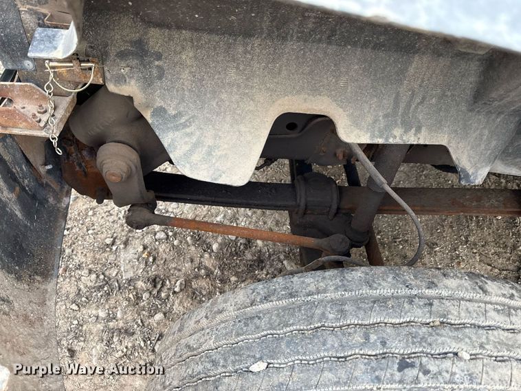 image for item DZ4185 1995 GMC Topkick C6500 flatbed truck