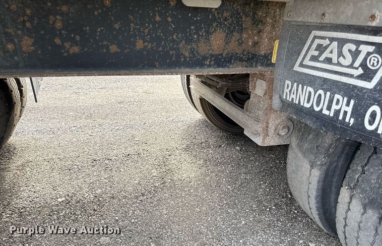 image for item DZ4191 2000 East end dump trailer