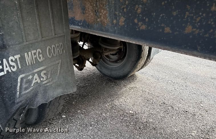 image for item DZ4191 2000 East end dump trailer