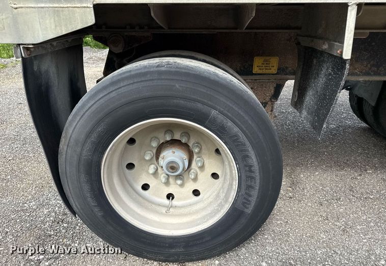 image for item DZ4191 2000 East end dump trailer